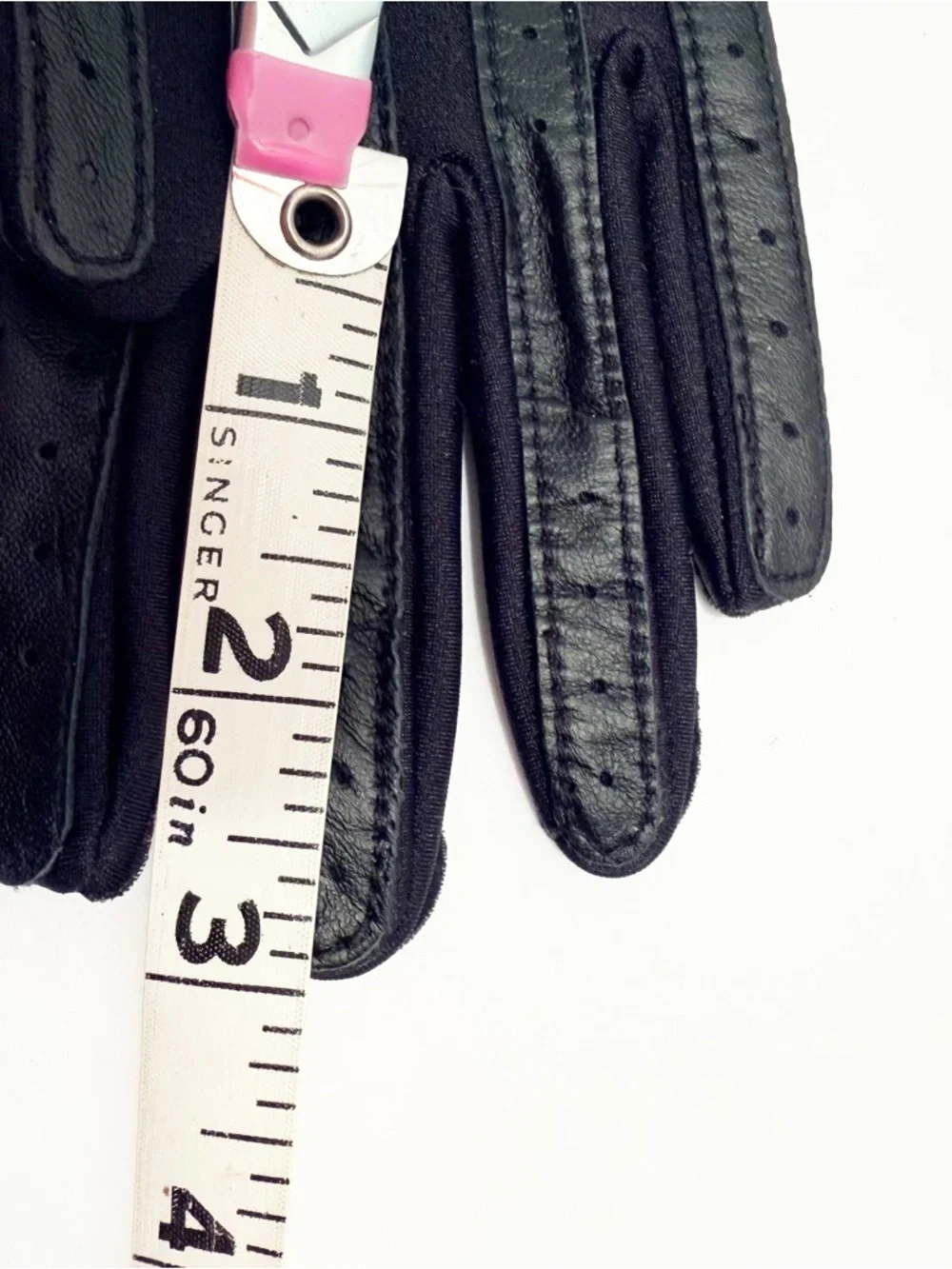 isotoner elegant black